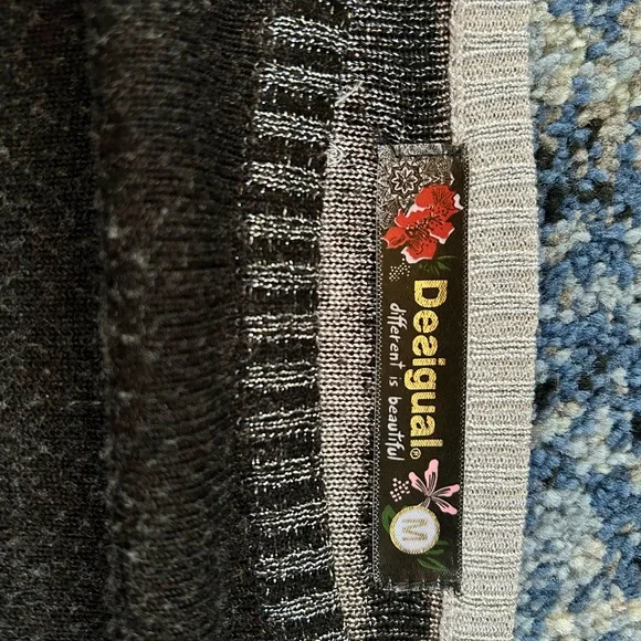 Desigual Bedazzled Tunic Top, Med - Picture 2 of 9